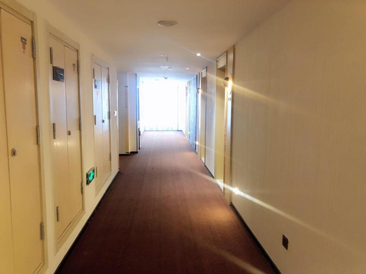 Iu Hotel Guiyang Olympic Sports Center China Resources Vientiane المظهر الخارجي الصورة
