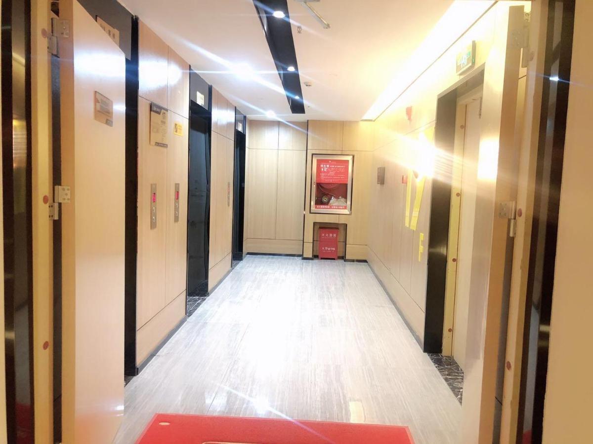 Iu Hotel Guiyang Olympic Sports Center China Resources Vientiane المظهر الخارجي الصورة